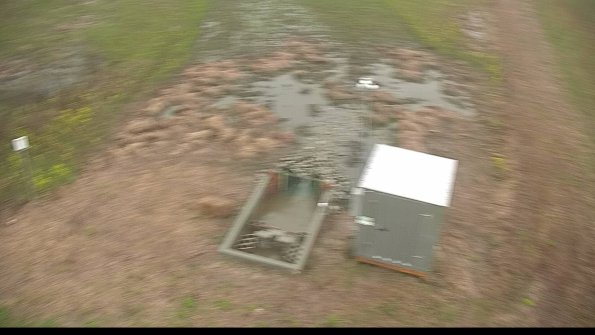 capture-9-22-05-03_12-15-37-31