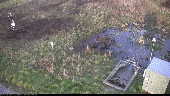 Weather & Flume_24-04-17_07-30-14-57