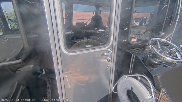 detroitAug102025_18hh03mm01ss